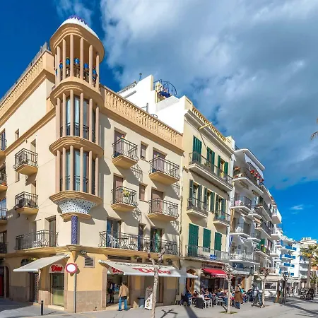 Apartament Primer De Maig By Interhome